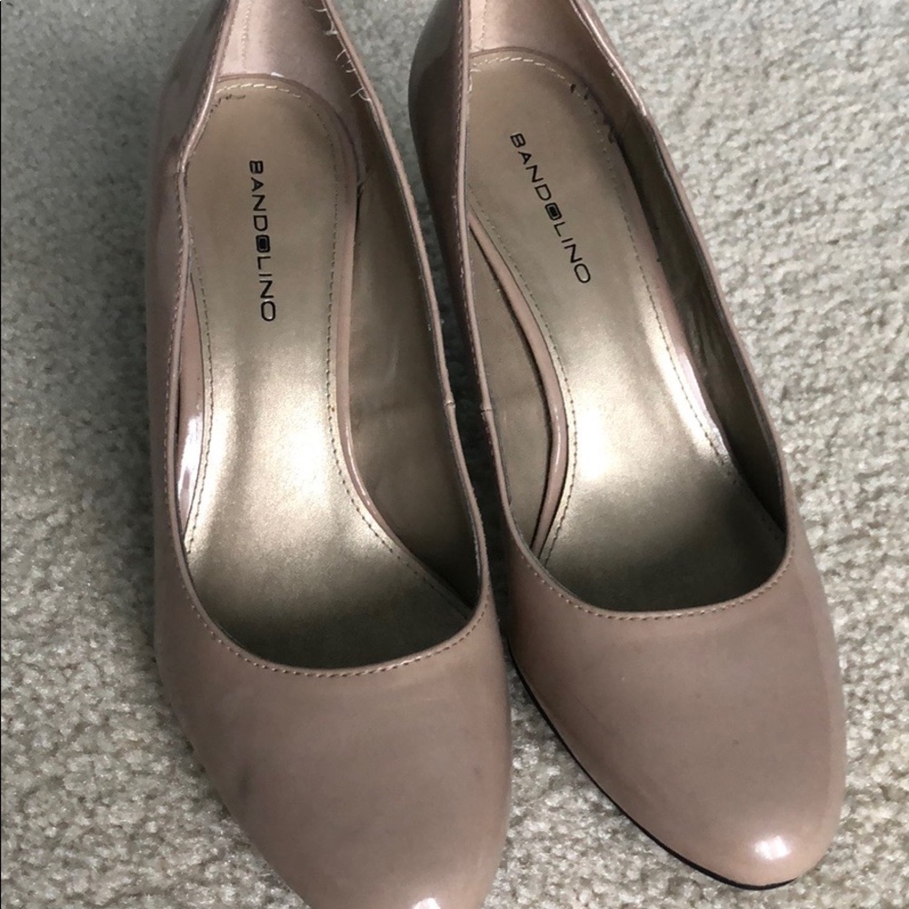 Shoes with heels